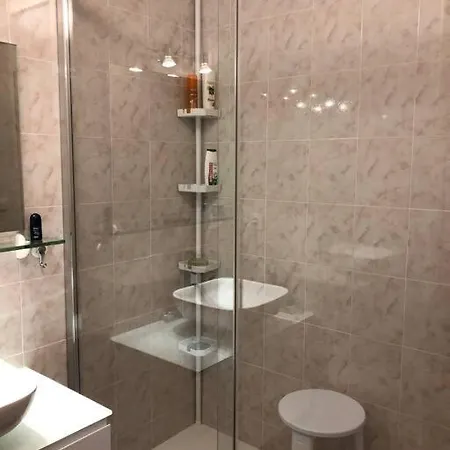 Διαμέρισμα Quiet And Cozy 1br Close To And Services Saint-Raphaël